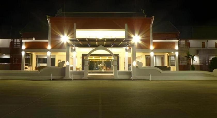 The Impress Nan Hotel Eksteriør billede